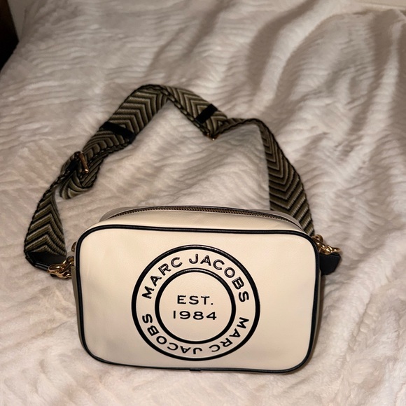 Marc Jacobs Leather Belt Bag - Picture 1 of 3